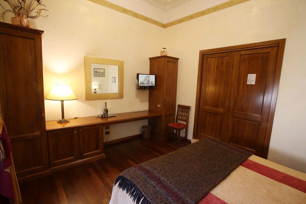 Al Colonnato Di San Pietro Bed & Breakfast Roma Exterior foto