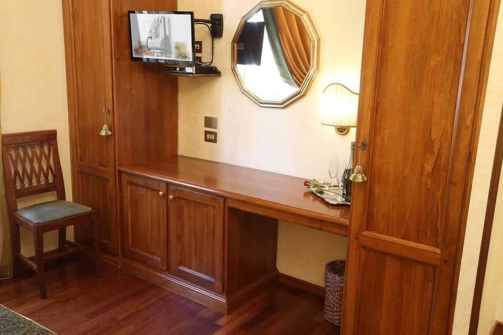 Al Colonnato Di San Pietro Bed & Breakfast Roma Exterior foto