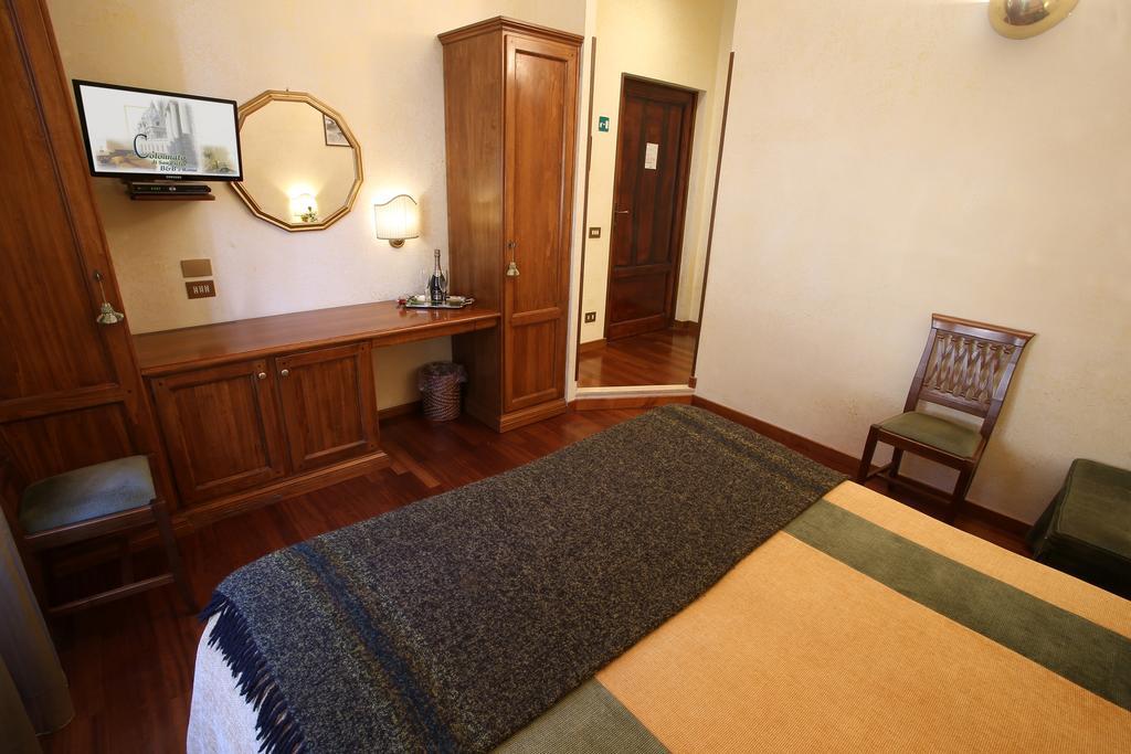 Al Colonnato Di San Pietro Bed & Breakfast Roma Exterior foto