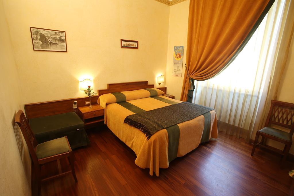 Al Colonnato Di San Pietro Bed & Breakfast Roma Exterior foto