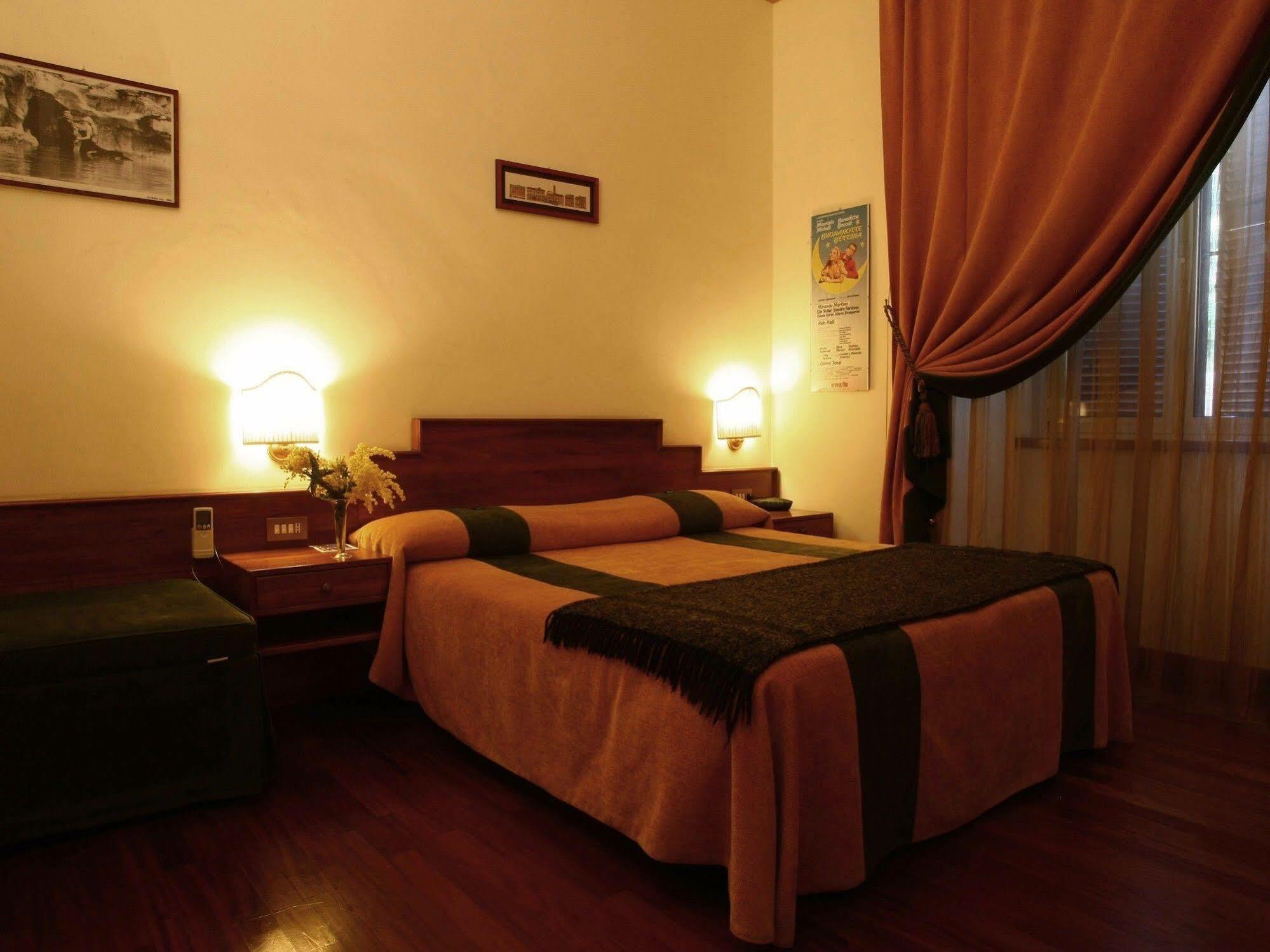 Al Colonnato Di San Pietro Bed & Breakfast Roma Exterior foto